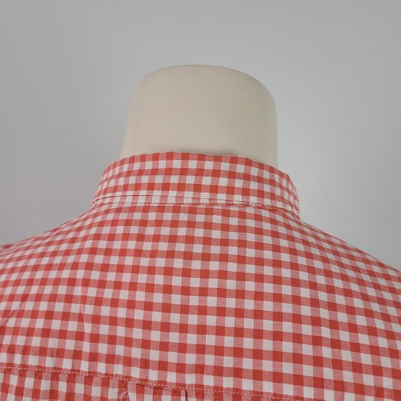 GAP Red and White Checkered Button Down Shirt - Picture 8 of 13